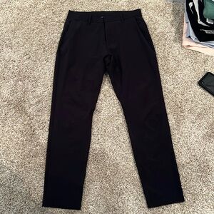 Fabletics men’s black golf pants size 31x32, PERFECT CONDITION